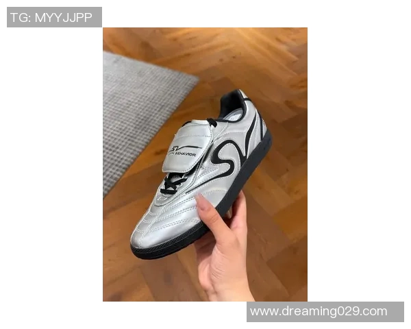 日本足球明星推荐的最佳球鞋选择与购买指南