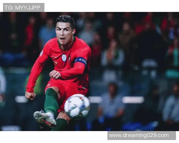 足球巨星C罗的辉煌历程与成就解析